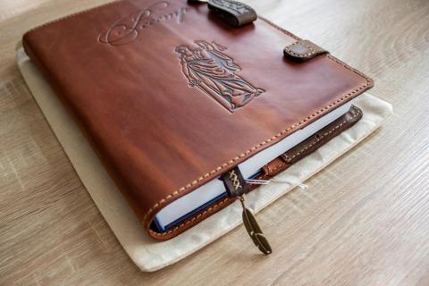 Обложка на книгу из натуральной кожи, обложка на нотариальный реестр, реестр для регистрации нотариальных действий, реєстр для реєстрації нотаріальних дій, обкладинка на нотаріальний реєстр